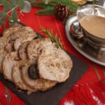 Lomo de Cerdo con Salsa de Piña y Ciruelas